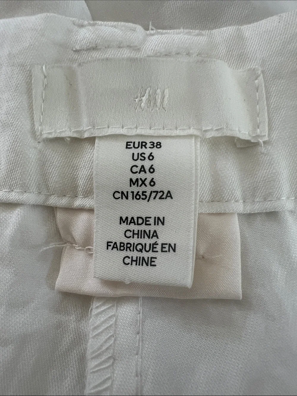 H&M Cream High-Waist Tailored Shorts - Picture 3 of 7